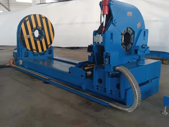 Continuous-Rotation Bucking Unit